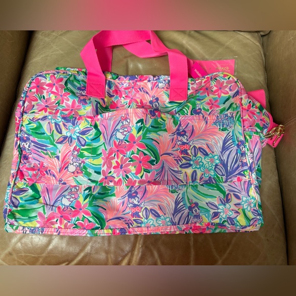 NWT Lilly Pulitzer Disney Dreamin Beale Weekender bag - Picture 2 of 8